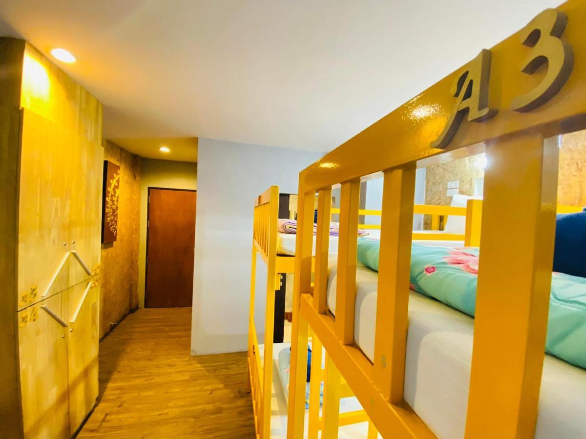 Frutta Hostel Patong Zewnętrze zdjęcie